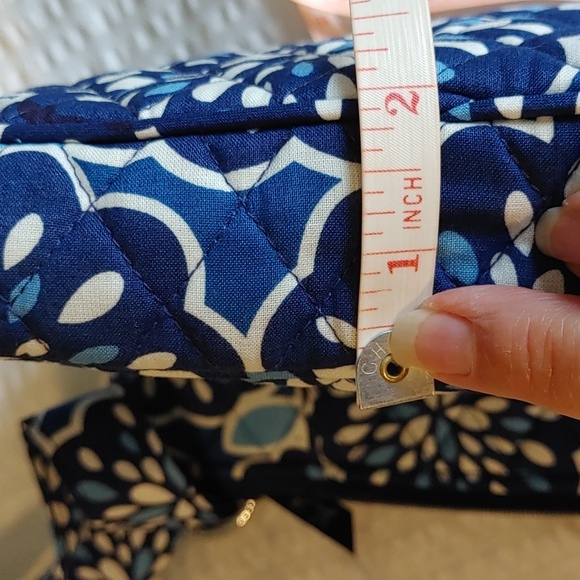 NWT VERA BRADLEY HIPSTER PETAL SPLASH CROSSBODY BAG - Picture 11 of 11